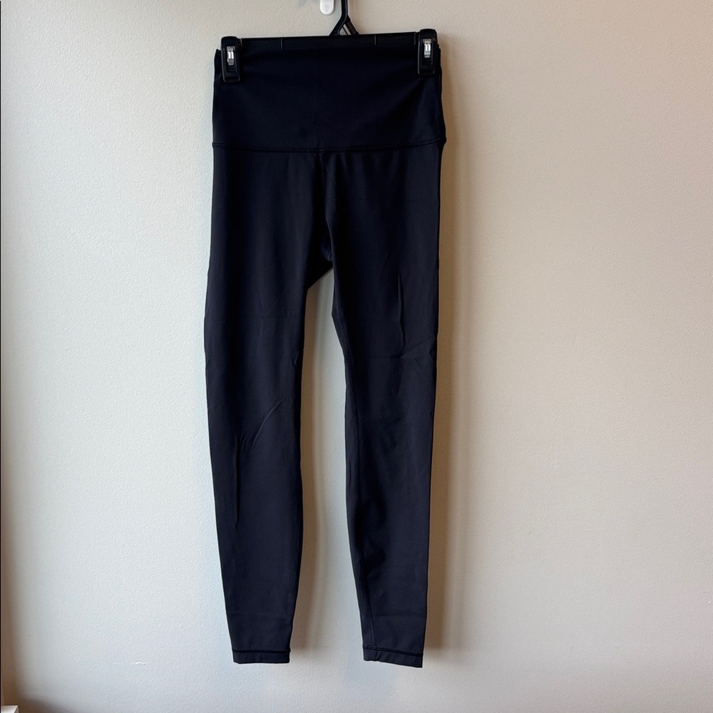 Lululemon Wunder under 6 Black Leggings